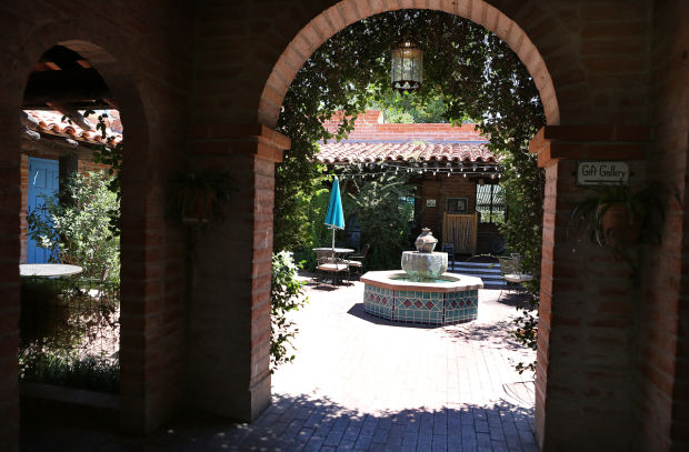 Mellow desert oasis beckons